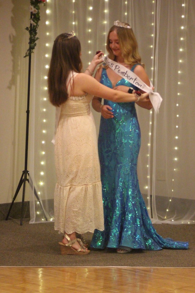 One-Hailey-Berg-gifts-another-Hailey-Levos-with-the-Miss-Pemberton-crown-and-sash-683x1024.jpg